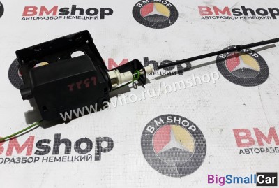 Сервопривод лючка бензобака Range Rover L322