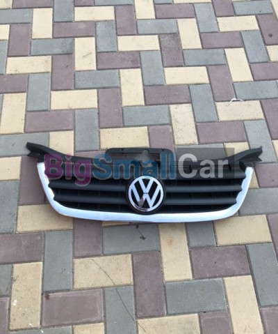 Решетка радиатора volkswagen touran